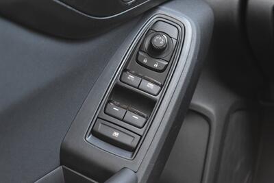 2019 Subaru Impreza 2.0i Premium  AWD 4dr Wagon! Backup Camera! Apple CarPlay! Android Auto! 28mpg City/36mpg Highway! Heated Seats! Trunk Cargo Cover! - Photo 15 - Portland, OR 97266