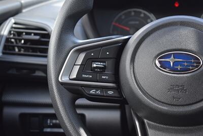 2019 Subaru Impreza 2.0i Premium  AWD 4dr Wagon! Backup Camera! Apple CarPlay! Android Auto! 28mpg City/36mpg Highway! Heated Seats! Trunk Cargo Cover! - Photo 13 - Portland, OR 97266