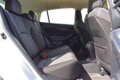 2019 Subaru Impreza 2.0i Premium  AWD 4dr Wagon! Backup Camera! Apple CarPlay! Android Auto! 28mpg City/36mpg Highway! Heated Seats! Trunk Cargo Cover! - Photo 28 - Portland, OR 97266