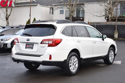 2017 Subaru Outback 2.5i Premium  AWD 4dr Wagon! Bluetooth! X-Mode! Back Up Camera! Bluetooth! Heated Seats! Powered Liftgate! Sunroof! Roof Rack! - Photo 5 - Portland, OR 97266