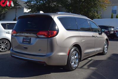 2018 Chrysler Pacifica Hybrid Limited  4dr Mini-Van! Back Up Cam! Blind Spot Monitor! Parking & Lane Assist! Navi! Heated & Ventilated Seats! Powered Doors & Liftgate! Rear Seat Entertainment System! Pano- Sunroof! - Photo 5 - Portland, OR 97266