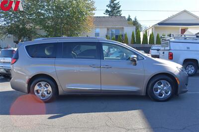 2018 Chrysler Pacifica Hybrid Limited  4dr Mini-Van! Back Up Cam! Blind Spot Monitor! Parking & Lane Assist! Navi! Heated & Ventilated Seats! Powered Doors & Liftgate! Rear Seat Entertainment System! Pano- Sunroof! - Photo 6 - Portland, OR 97266