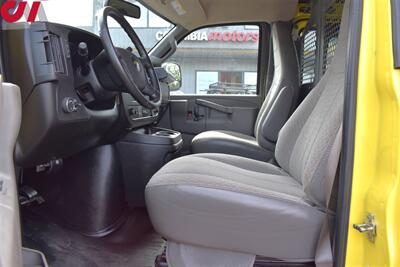 2022 Chevrolet Express 2500  3dr Cargo Van**BY APPOINTMENT ONLY**Rear View Camera! Cruise Control! Bluetooth! Tow Mode! ADRIAN STEEL Partition w/ Door! Traction Control! - Photo 9 - Portland, OR 97266