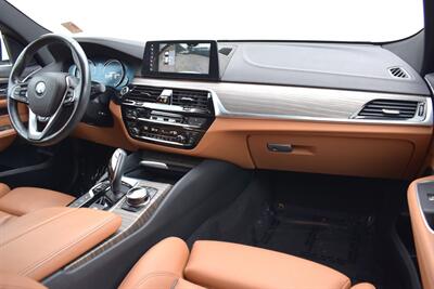 2018 BMW Sedan 4D 640xi Gran Turismo 3.0L I6 Turbo AWD Hatchback! Driving Modes! Stability Control! ABS Brakes! Parking Sensors! Backup Camera! Navigation! Apple CarPlay! Heated Leather Seats! Power Sunroof! - Photo 14 - Portland, OR 97266