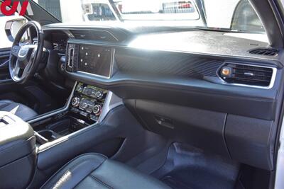 2022 GMC Yukon XL Denali 4X4 4dr SUV**BY APPOINTMENT ONLY** 360 Surround Vision Camera System! Parking Assist! Android Auto! Apple CarPlay! Heated & Ventilated Leather Seats! Pano-Sunroof! Wireless Charger! Running Boards! - Photo 11 - Portland, OR 97266