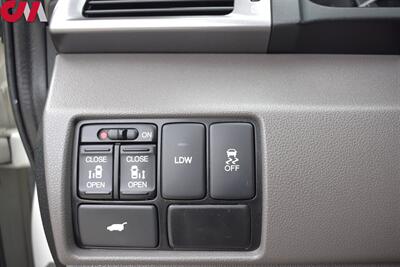2015 Honda Odyssey EX-L w/Navi  4dr Mini-Van! Back-Up Camera! Bluetooth! Forward Collision Warning! Lane Departure Warning! Heated Leather Seats! Rear Climate Control! Power Liftgate & Sliding Doors! - Photo 13 - Portland, OR 97266