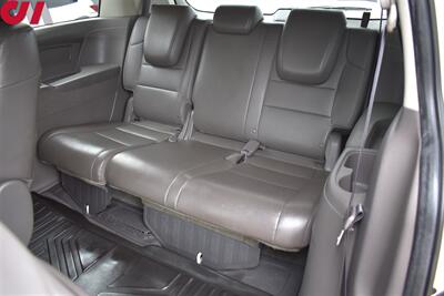 2015 Honda Odyssey EX-L w/Navi  4dr Mini-Van! Back-Up Camera! Bluetooth! Forward Collision Warning! Lane Departure Warning! Heated Leather Seats! Rear Climate Control! Power Liftgate & Sliding Doors! - Photo 24 - Portland, OR 97266