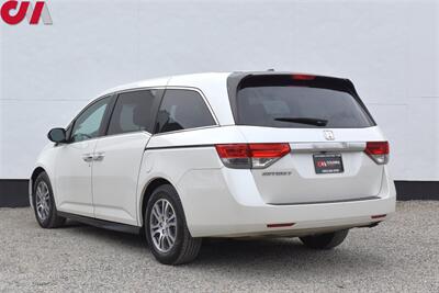2015 Honda Odyssey EX-L w/Navi  4dr Mini-Van! Back-Up Camera! Bluetooth! Forward Collision Warning! Lane Departure Warning! Heated Leather Seats! Rear Climate Control! Power Liftgate & Sliding Doors! - Photo 2 - Portland, OR 97266