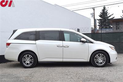 2015 Honda Odyssey EX-L w/Navi  4dr Mini-Van! Back-Up Camera! Bluetooth! Forward Collision Warning! Lane Departure Warning! Heated Leather Seats! Rear Climate Control! Power Liftgate & Sliding Doors! - Photo 6 - Portland, OR 97266