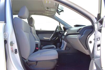 2018 Subaru Forester 2.5i Premium  AWD 4dr Wagon CVT! X-Mode! Back Up Camera! Bluetooth Connectivity! Heated Seats! Pano-Sunroof! - Photo 29 - Portland, OR 97266