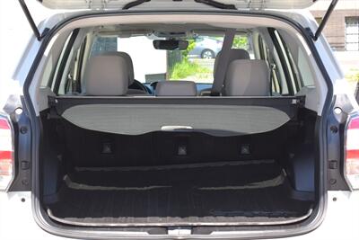 2018 Subaru Forester 2.5i Premium  AWD 4dr Wagon CVT! X-Mode! Back Up Camera! Bluetooth Connectivity! Heated Seats! Pano-Sunroof! - Photo 30 - Portland, OR 97266