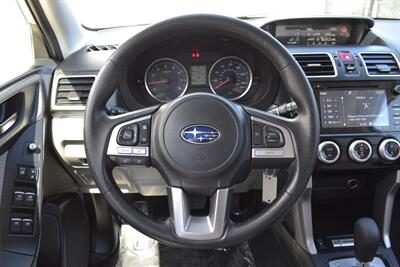 2018 Subaru Forester 2.5i Premium  AWD 4dr Wagon CVT! X-Mode! Back Up Camera! Bluetooth Connectivity! Heated Seats! Pano-Sunroof! - Photo 15 - Portland, OR 97266