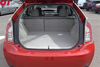 2014 Toyota Prius Two 4dr Hatchback! 51 CITY MPG! 48 HWY MPG! Bluetooth! EV/ECO/PWR Modes! All Weather Floor Mats! - Photo 23 - Portland, OR 97266