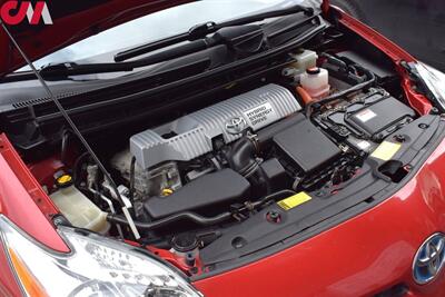 2014 Toyota Prius Two 4dr Hatchback! 51 CITY MPG! 48 HWY MPG! Bluetooth! EV/ECO/PWR Modes! All Weather Floor Mats! - Photo 26 - Portland, OR 97266