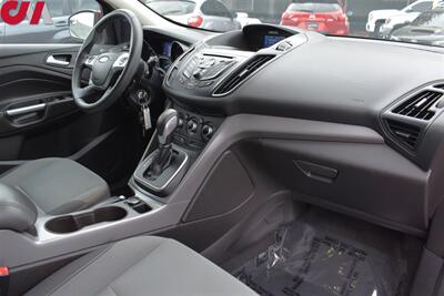 2013 Ford Escape SE  AWD 4dr SUV! 22 City MPG! 30 Hwy MPG! Bluetooth & Aux! Roof Rack! Cruise Control! Fog Lights! - Photo 11 - Portland, OR 97266