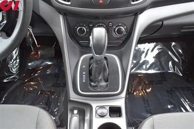 2013 Ford Escape SE AWD 4dr SUV! 22 City MPG! 30 Hwy MPG! Bluetooth & Aux! Roof Rack! Cruise Control! Fog Lights! - Photo 18 - Portland, OR 97266