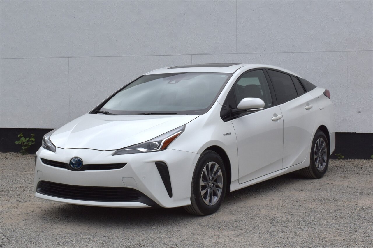 2019 Toyota Prius XLE 4dr Hatchback! 54 City MPG! 50 Hwy MPG! Back Up Camera! Blind Spot Monitor! Pre-Collision Sys w/Pedestrian Detection! Dynamic Radar Cruise Control! Heated Seats! Bluetooth! Sunroof! - Photo 8 - Portland, OR 97266