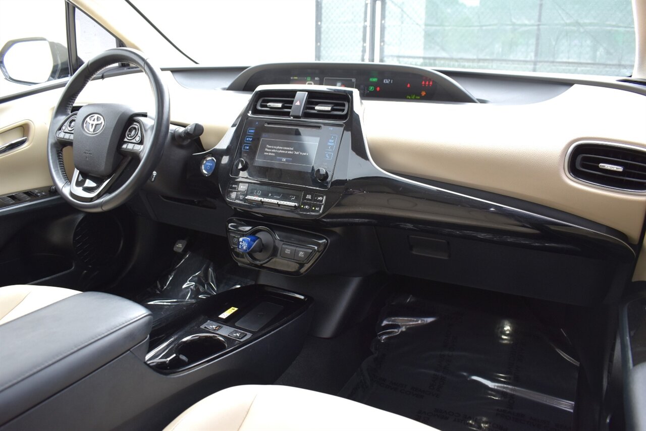 2019 Toyota Prius XLE 4dr Hatchback! 54 City MPG! 50 Hwy MPG! Back Up Camera! Blind Spot Monitor! Pre-Collision Sys w/Pedestrian Detection! Dynamic Radar Cruise Control! Heated Seats! Bluetooth! Sunroof! - Photo 13 - Portland, OR 97266