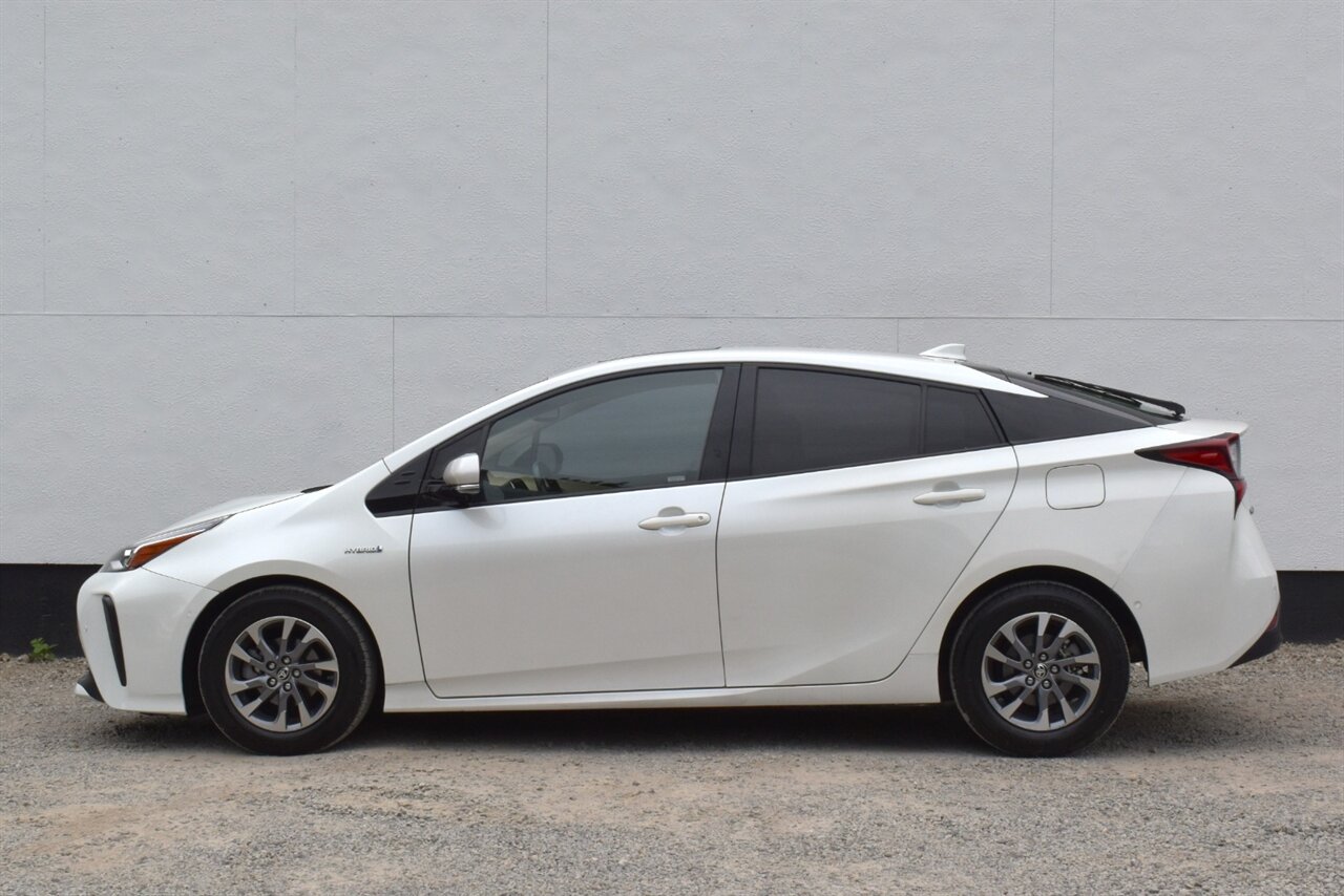 2019 Toyota Prius XLE 4dr Hatchback! 54 City MPG! 50 Hwy MPG! Back Up Camera! Blind Spot Monitor! Pre-Collision Sys w/Pedestrian Detection! Dynamic Radar Cruise Control! Heated Seats! Bluetooth! Sunroof! - Photo 9 - Portland, OR 97266