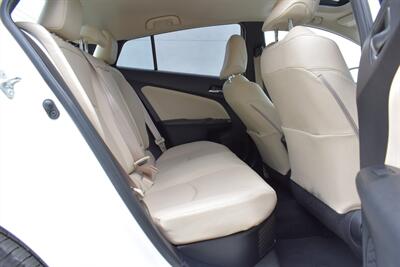 2019 Toyota Prius XLE 4dr Hatchback! 54 City MPG! 50 Hwy MPG! Back Up Camera! Blind Spot Monitor! Pre-Collision Sys w/Pedestrian Detection! Dynamic Radar Cruise Control! Heated Seats! Bluetooth! Sunroof! - Photo 29 - Portland, OR 97266