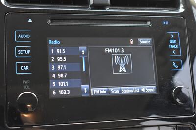 2019 Toyota Prius XLE 4dr Hatchback! 54 City MPG! 50 Hwy MPG! Back Up Camera! Blind Spot Monitor! Pre-Collision Sys w/Pedestrian Detection! Dynamic Radar Cruise Control! Heated Seats! Bluetooth! Sunroof! - Photo 25 - Portland, OR 97266