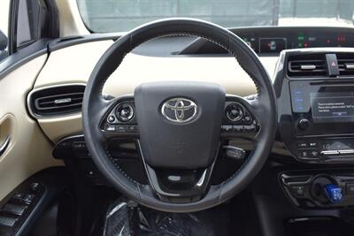 2019 Toyota Prius XLE 4dr Hatchback! 54 City MPG! 50 Hwy MPG! Back Up Camera! Blind Spot Monitor! Pre-Collision Sys w/Pedestrian Detection! Dynamic Radar Cruise Control! Heated Seats! Bluetooth! Sunroof! - Photo 15 - Portland, OR 97266