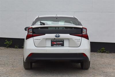 2019 Toyota Prius XLE 4dr Hatchback! 54 City MPG! 50 Hwy MPG! Back Up Camera! Blind Spot Monitor! Pre-Collision Sys w/Pedestrian Detection! Dynamic Radar Cruise Control! Heated Seats! Bluetooth! Sunroof! - Photo 4 - Portland, OR 97266