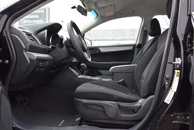 2019 Subaru Outback 2.5i  AWD 4dr Crossover**BY APPOINTMENT ONLY** X-Mode! EyeSight Assist! Back Up Camera! Apple CarPlay! Android Auto! Roof Rails! - Photo 10 - Portland, OR 97266