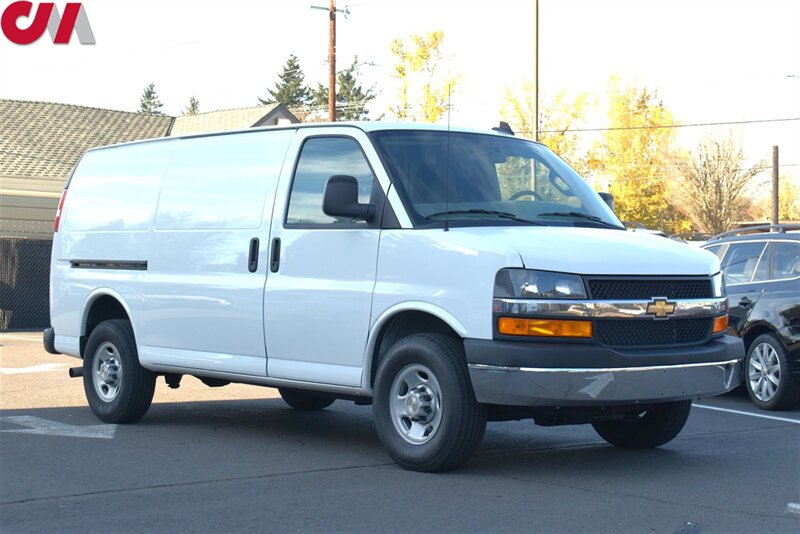 2024 Chevrolet Express 2500  3dr Cargo Van**BY APPOINTMENT ONLY**Husky ToolBox! Shelving! Bulkhead Partition w/Door! Cruise Control! Traction Control!