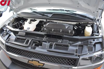 2024 Chevrolet Express 2500 3dr Cargo Van**BY APPOINTMENT ONLY**Husky ToolBox! Shelving! Bulkhead Partition w/Door! Cruise Control! Traction Control! - Photo 26 - Portland, OR 97266