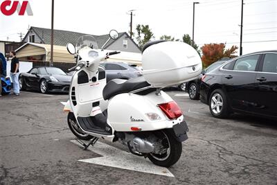 2019 Vespa GTS300 GTS300  Seat Height 31.1in / 790mm! Underseat Storage! Vespa Storage Box W/Seat BackRest! (CVT) Transmission! (Combined) 71.3MPG! - Photo 2 - Portland, OR 97266