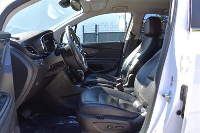 2020 Buick Encore Essence 4dr Crossover! Back Up Camera! Blind Spot Monitor! Rear Cross Traffic Alert! Cruise Control! Heated Leather Seats! Heated Steering Wheel! Apple CarPlay! Android Auto! - Photo 10 - Portland, OR 97266