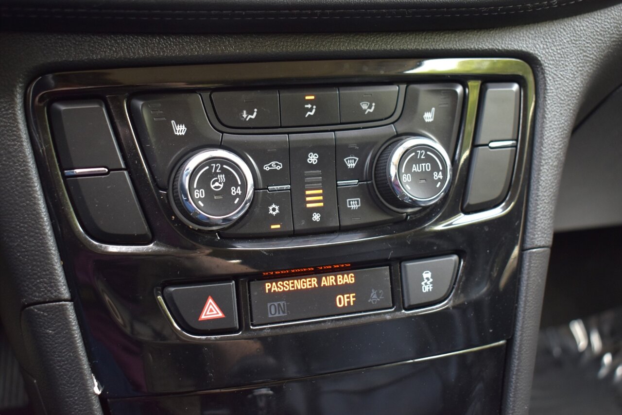 2020 Buick Encore Essence 4dr Crossover! Back Up Camera! Blind Spot Monitor! Rear Cross Traffic Alert! Cruise Control! Heated Leather Seats! Heated Steering Wheel! Apple CarPlay! Android Auto! - Photo 25 - Portland, OR 97266