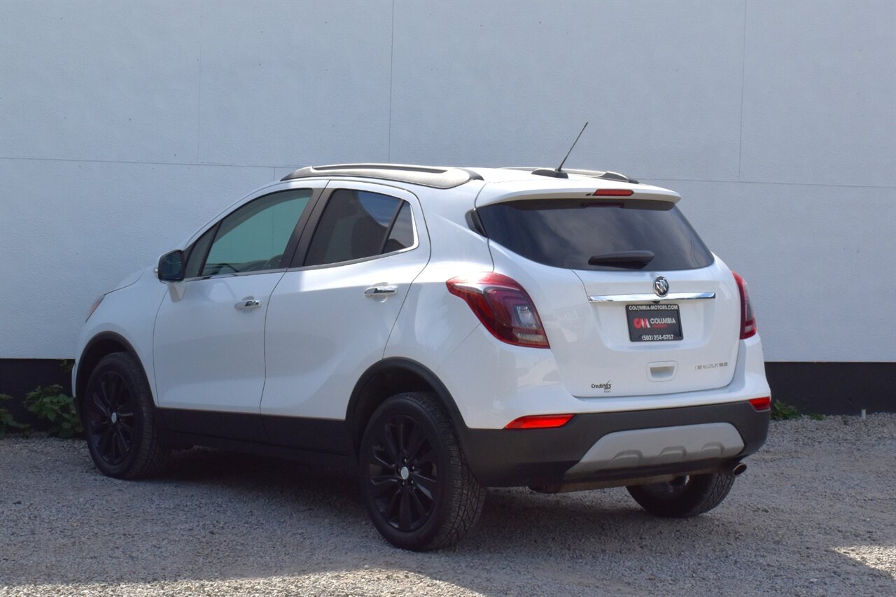 2020 Buick Encore Essence 4dr Crossover! Back Up Camera! Blind Spot Monitor! Rear Cross Traffic Alert! Cruise Control! Heated Leather Seats! Heated Steering Wheel! Apple CarPlay! Android Auto! - Photo 2 - Portland, OR 97266