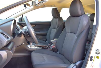 2017 Subaru Impreza Premium  AWD 4dr Wagon! 28 City MPG! 37 Hwy MPG! Back Up Camera! Traction Control! Apple CarPlay! Android Auto! Heated Seats! Roof Rails! - Photo 11 - Portland, OR 97266