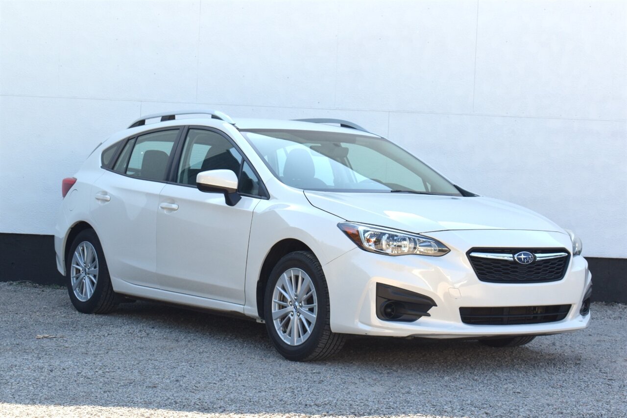 2017 Subaru Impreza Premium  AWD 4dr Wagon! 28 City MPG! 37 Hwy MPG! Back Up Camera! Traction Control! Apple CarPlay! Android Auto! Heated Seats! Roof Rails! - Photo 1 - Portland, OR 97266