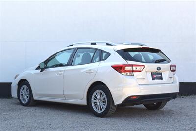 2017 Subaru Impreza Premium  AWD 4dr Wagon! 28 City MPG! 37 Hwy MPG! Back Up Camera! Traction Control! Apple CarPlay! Android Auto! Heated Seats! Roof Rails! - Photo 2 - Portland, OR 97266