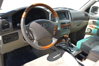 2007 Lexus LX 470 4dr SUV  4dr SUV 4WD**BY APPOINTMENT ONLY**3rd Row Seats! Full-Time 4WD w/ Center Differential Lock! Back Up Camera! Navigation! Heated Leather Seats! Sunroof! Roof-Rack! Bluetooth! - Photo 3 - Portland, OR 97266