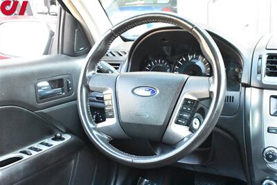 2011 Ford Fusion SEL  AWD SEL 4dr Sedan! Heated Front Seats! Leather Seats! Audio AUX W/CD! Pwr Remote Trunk! AdvanceTrac! Keyless Remote Open! Back-up Cam! - Photo 13 - Portland, OR 97266