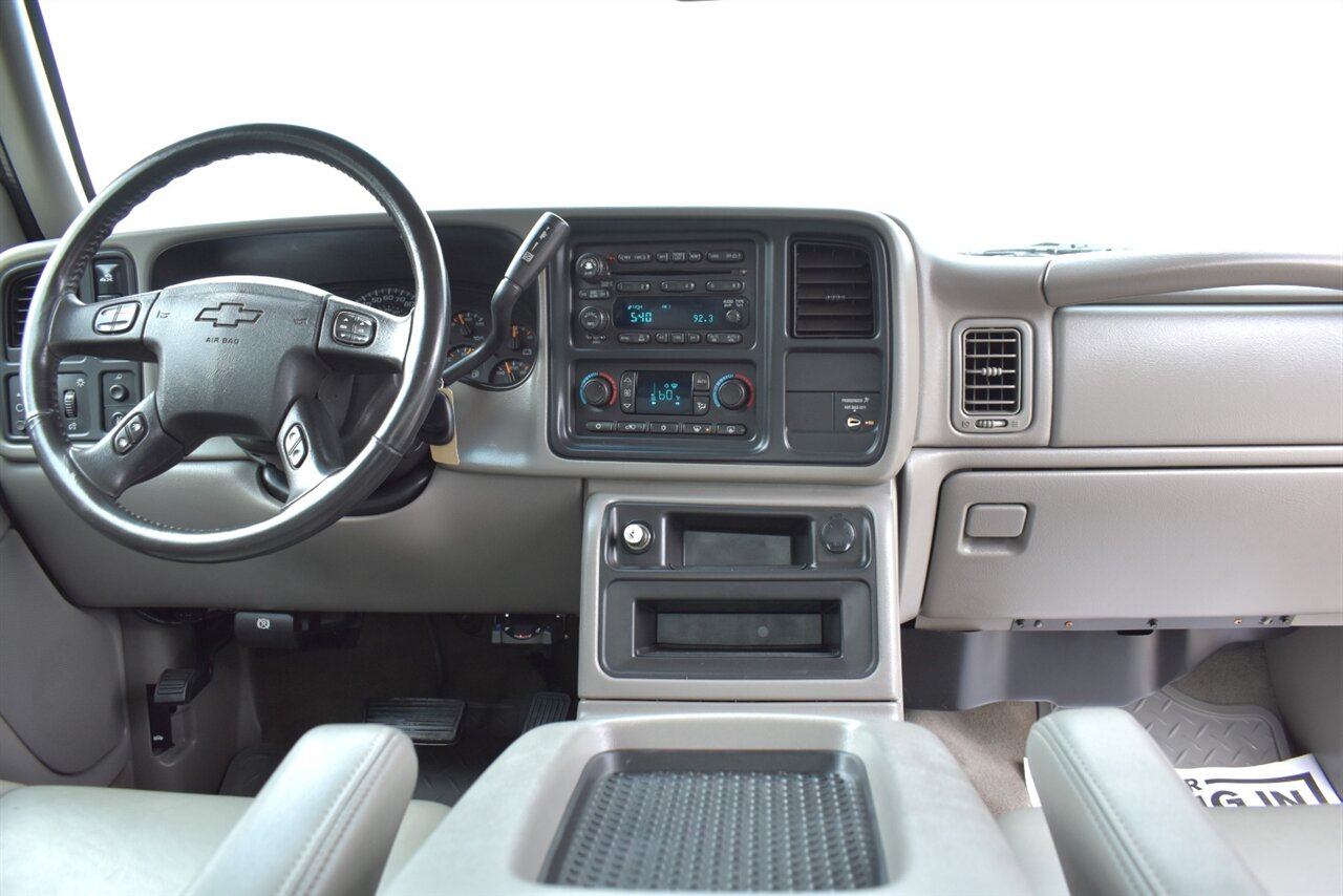 2005 Chevrolet Silverado 2500 LT 4dr Extended Cab LT 4WD Short Bed**BY APPOINTMENT ONLY**Selectable 4-Wheel Drive (2HI/4HI & 4LO)! Heavy Duty Suspension! Tow Package! Leather Interior! - Photo 13 - Portland, OR 97266