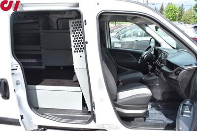 2021 RAM ProMaster City SLT  4dr Cargo Mini-Van w/Back Up Cam! Bluetooth w/Voice Activation! Traction Control! Bulkhead Partition! Contractor Shelving Package! - Photo 18 - Portland, OR 97266