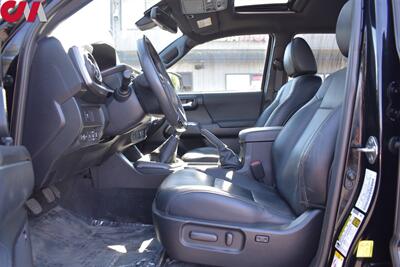2020 Toyota Tacoma TRD Off-Road  4X4 4dr Double Cab 5.0 ft SB Back Up Cam! Navi! Blind Spot Monitor! Park Assist! Bluetooth! Qi Wireless Charger! Heated Seats! Tow Pkg! - Photo 10 - Portland, OR 97266