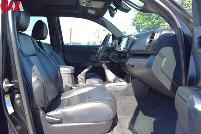 2020 Toyota Tacoma TRD Off-Road  4X4 4dr Double Cab 5.0 ft SB Back Up Cam! Navi! Blind Spot Monitor! Park Assist! Bluetooth! Qi Wireless Charger! Heated Seats! Tow Pkg! - Photo 24 - Portland, OR 97266