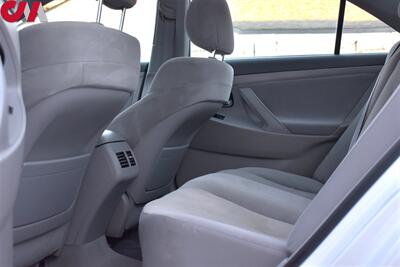 2009 Toyota Camry Hybrid Appointment Only!  4dr Sedan! Reliable Daily Driver! 33 City Mpg! 34 Hwy Mpg! ECO Heat/Cool! Stability Control System! Cruise Control! CD/Aux-In! - Photo 20 - Portland, OR 97266