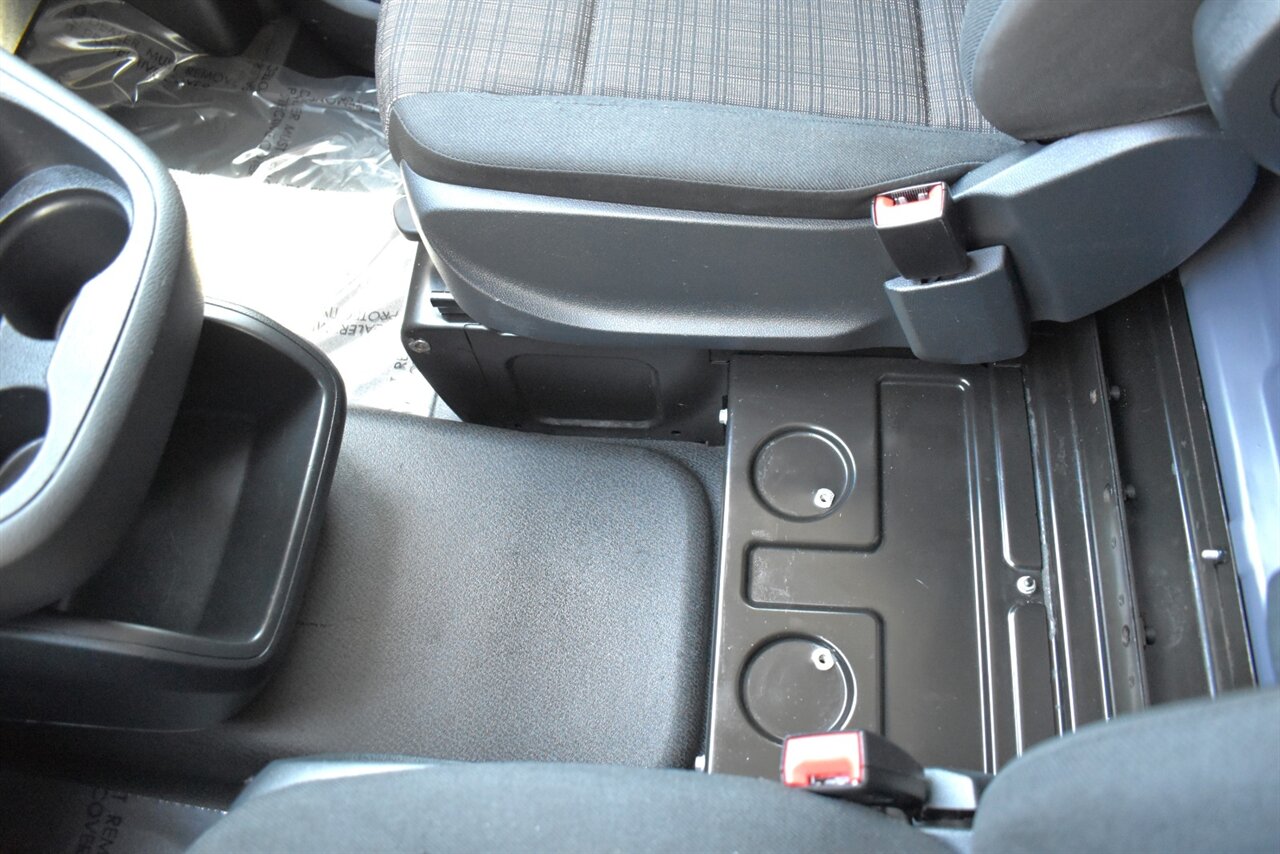 2020 Mercedes-Benz Metris Cargo 3dr 135 WB Mini-Van! Back-Up Camera! Driver Monitoring-Alert! Cruise Control! Ladder Rack! Bluetooth Connectivity! DYNAMIC SELECT Drive Modes! - Photo 25 - Portland, OR 97266