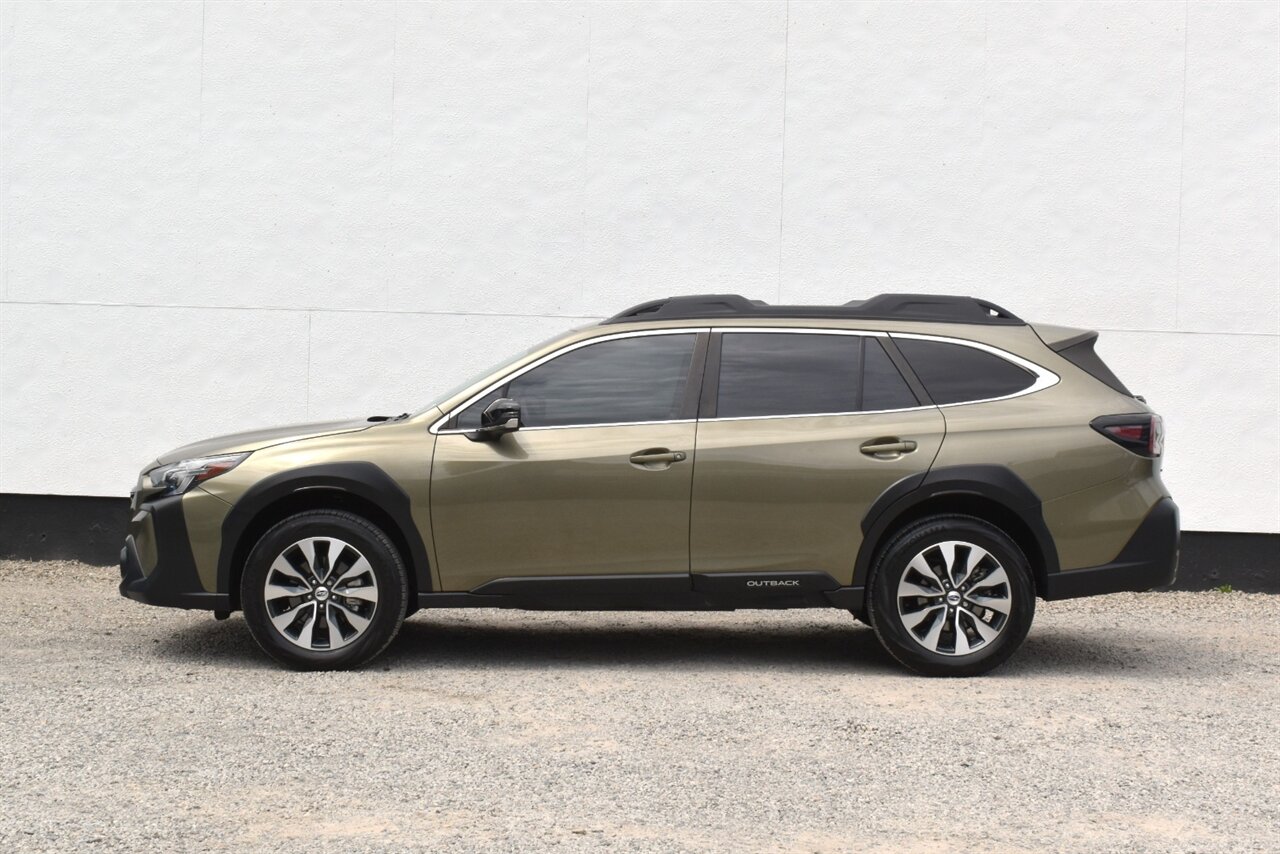 2023 Subaru Outback Limited AWD 4dr Crossover! EyeSight Assist! Back Up Camera! Blind Spot Monitor! Apple CarPlay! Android Auto! Heated Leather Seats! Sunroof! Powered Liftgate! - Photo 9 - Portland, OR 97266