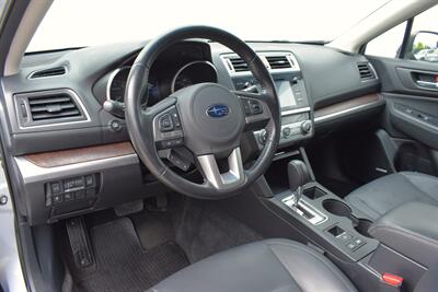 2015 Subaru Outback 2.5i Limited  AWD 4dr Wagon! X-Mode! Back Up Camera! Blind Spot Monitor! Full Heated Leather Seats! Bluetooth Connectivity! Powered Liftgate! - Photo 3 - Portland, OR 97266