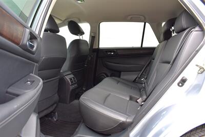 2015 Subaru Outback 2.5i Limited  AWD 4dr Wagon! X-Mode! Back Up Camera! Blind Spot Monitor! Full Heated Leather Seats! Bluetooth Connectivity! Powered Liftgate! - Photo 25 - Portland, OR 97266