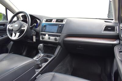 2015 Subaru Outback 2.5i Limited  AWD 4dr Wagon! X-Mode! Back Up Camera! Blind Spot Monitor! Full Heated Leather Seats! Bluetooth Connectivity! Powered Liftgate! - Photo 12 - Portland, OR 97266