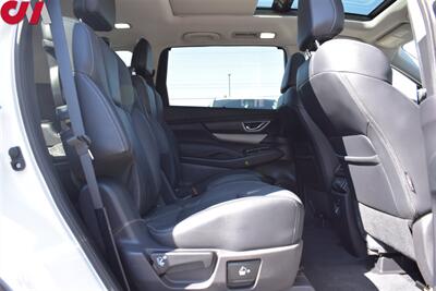 2022 Subaru Ascent Limited  AWD 4dr SUV w/Captains Chairs **BY APPOINTMENT ONLY** EyeSight Assist Tech! X-Mode! Blind Spot Monitor! Apple CarPlay & Android Auto! Heated Leather Seats! Pano-Sunroof! Roof Rails! - Photo 18 - Portland, OR 97266